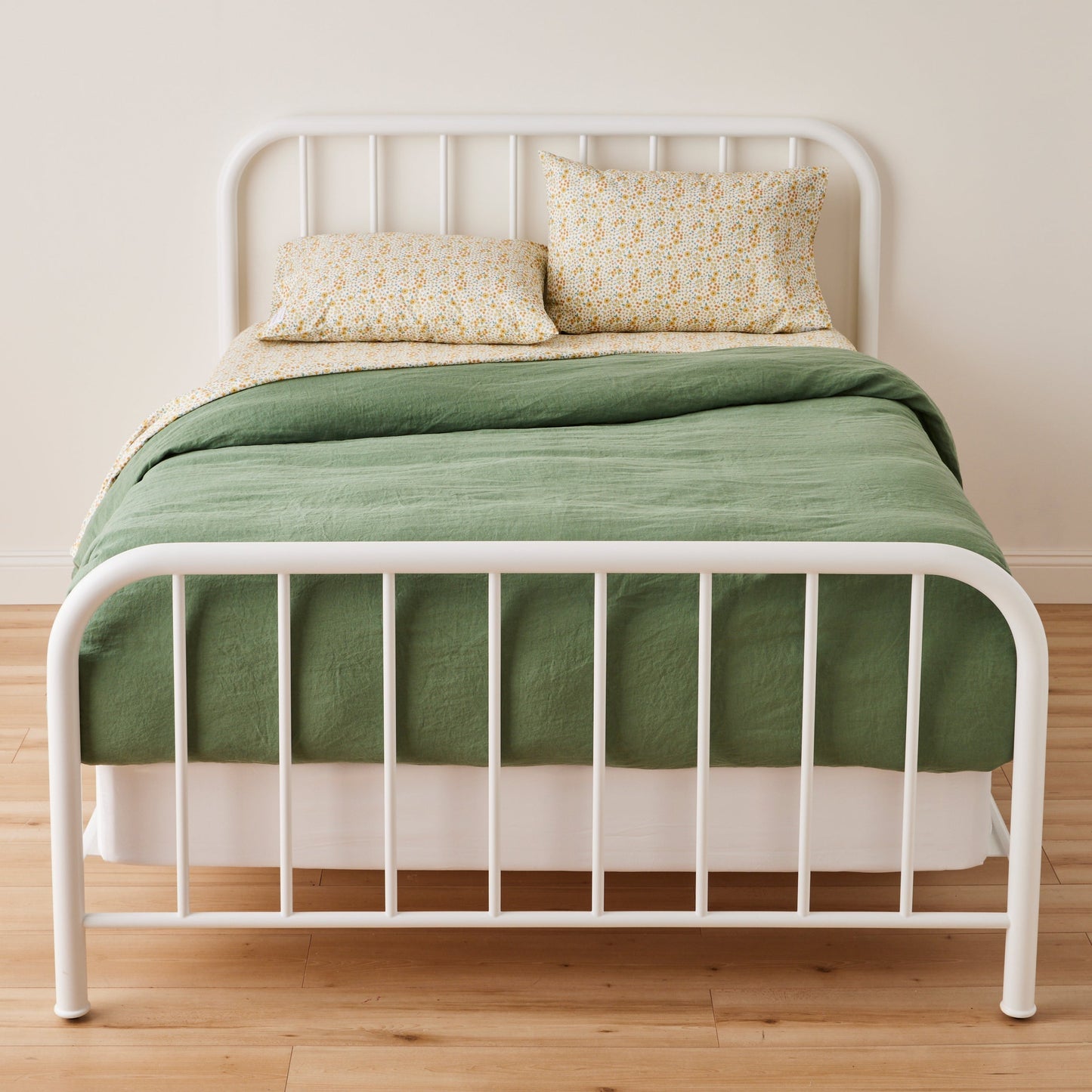 Hamilton Bed